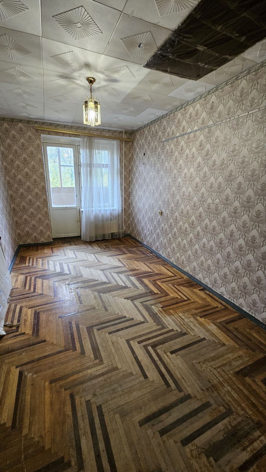 Продажа 4-комнатной квартиры 85 м², Полковника Потехина ул., 14