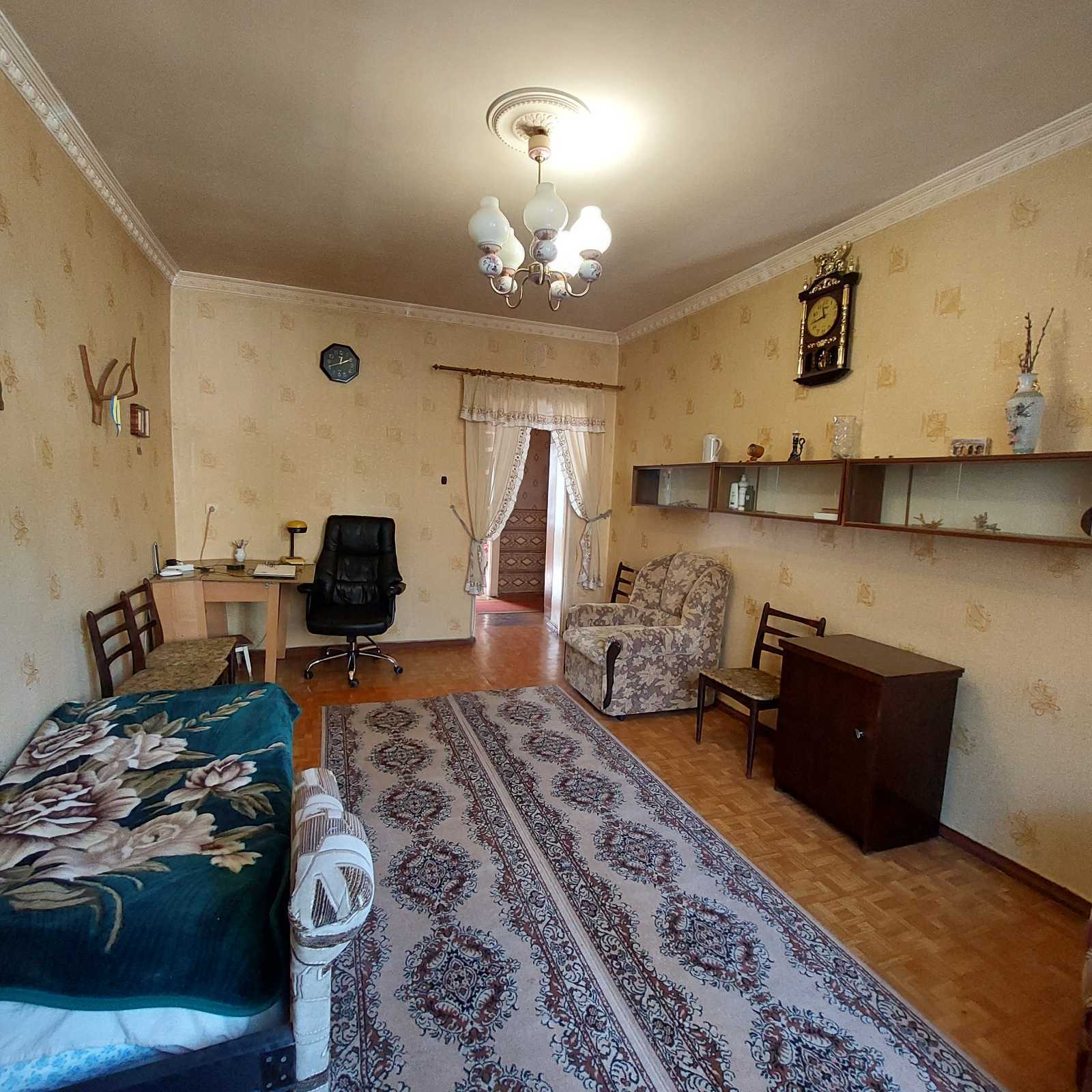 Продажа 2-комнатной квартиры 55 м², Одесская ул.