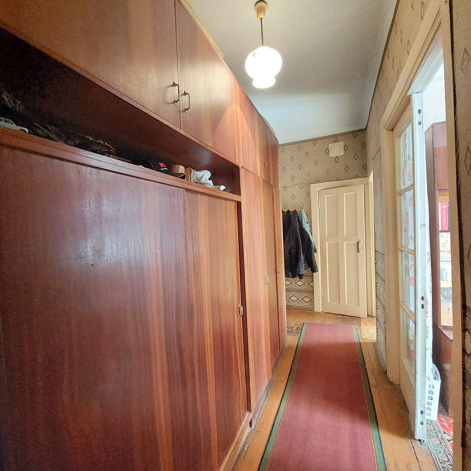 Продажа 2-комнатной квартиры 55 м², Одесская ул.