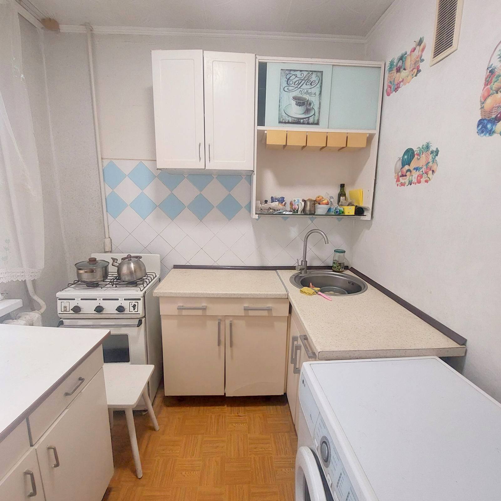 Продажа 1-комнатной квартиры 33 м², Академика Филатова ул.