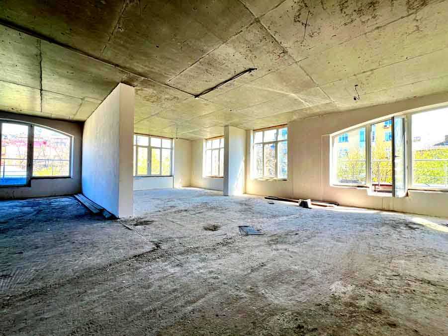 Продажа 4-комнатной квартиры 177 м², Ивана Франко ул., 11