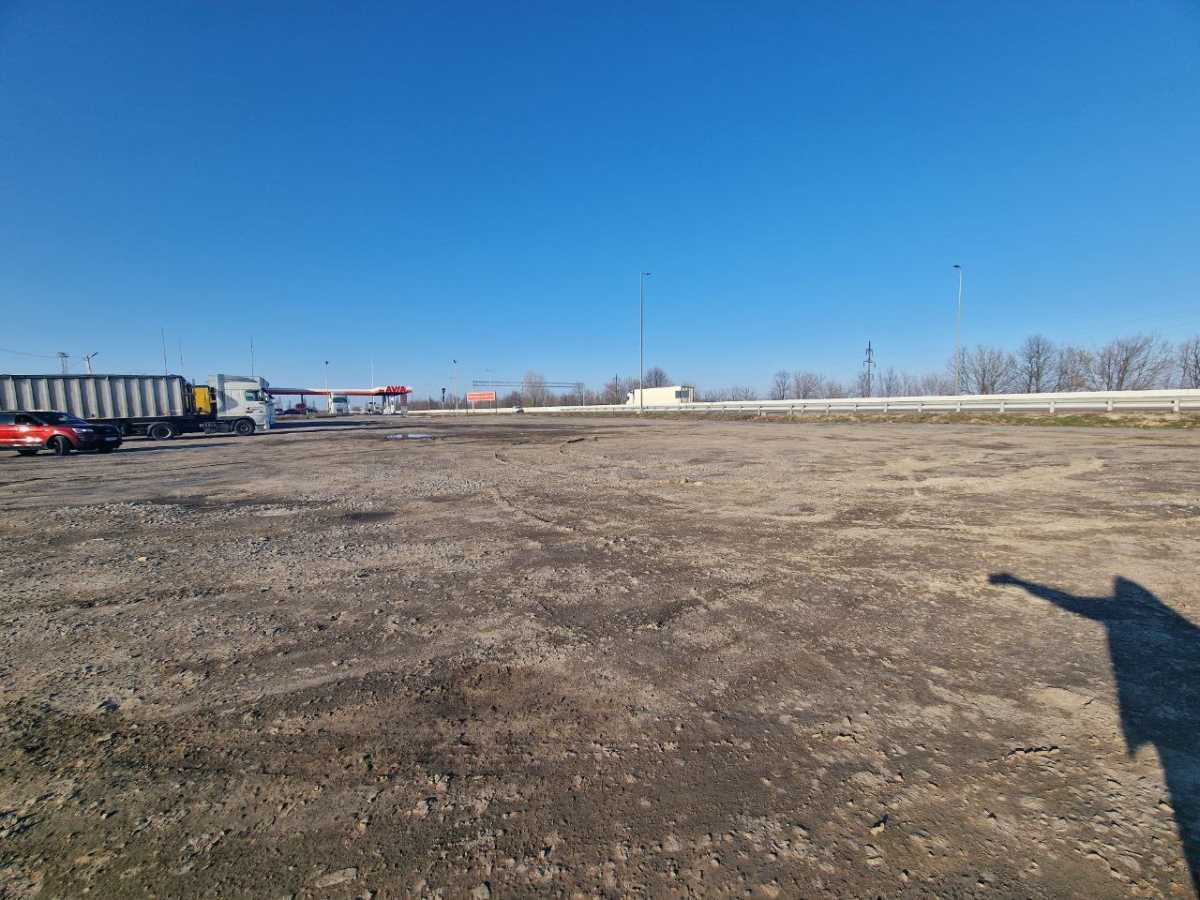 Продаж ділянки під промисловість 43 соток, одеська траса