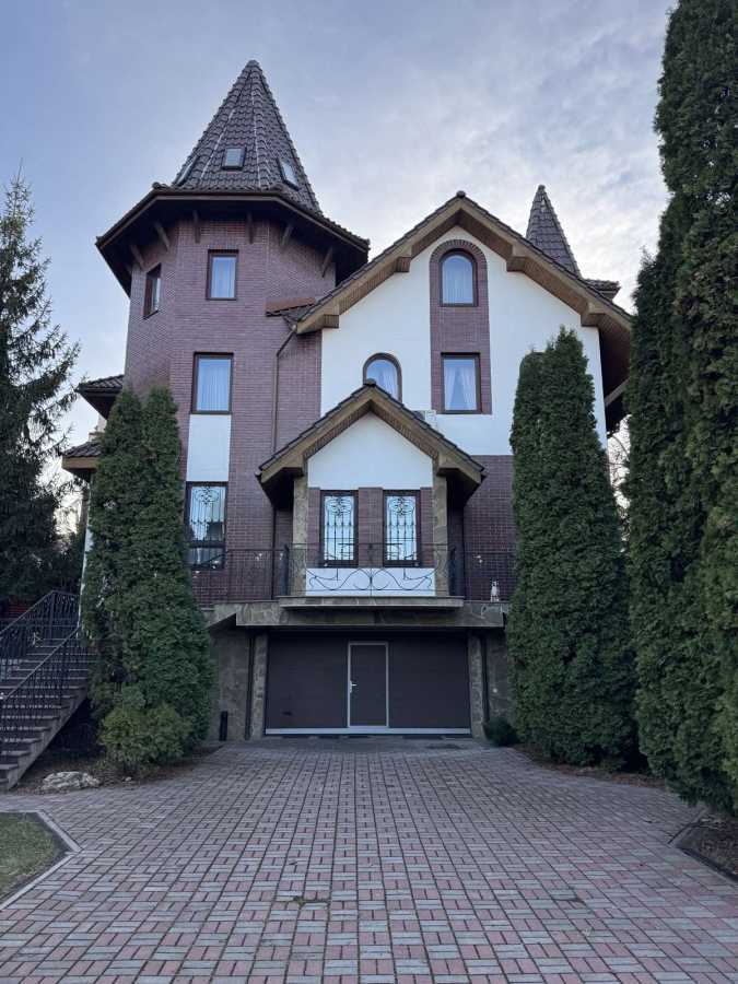 Аренда дома 1050 м², Ужгородская ул.