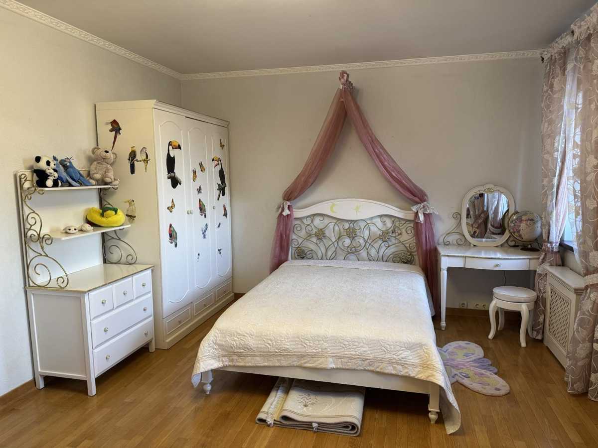 Аренда дома 1050 м², Ужгородская ул.