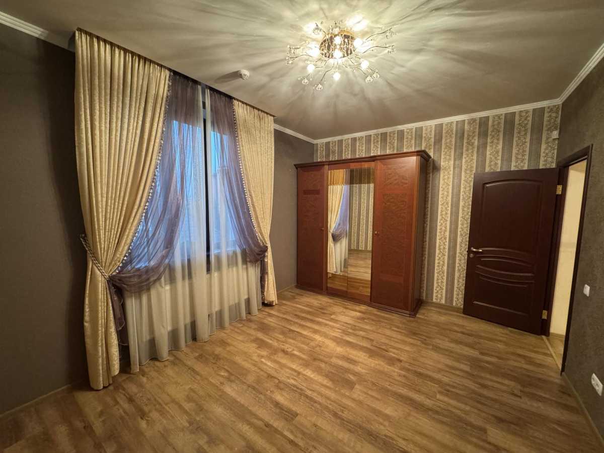 Аренда дома 1050 м², Ужгородская ул.