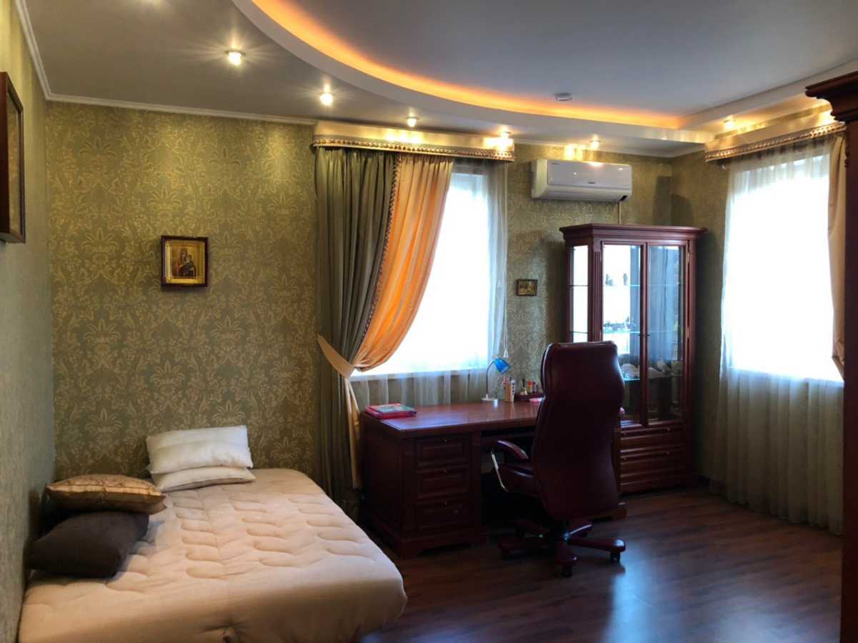 Аренда дома 450 м², Кооператив Мрия