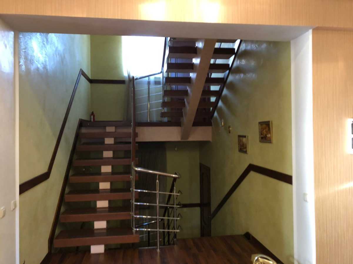 Аренда дома 450 м², Кооператив Мрия