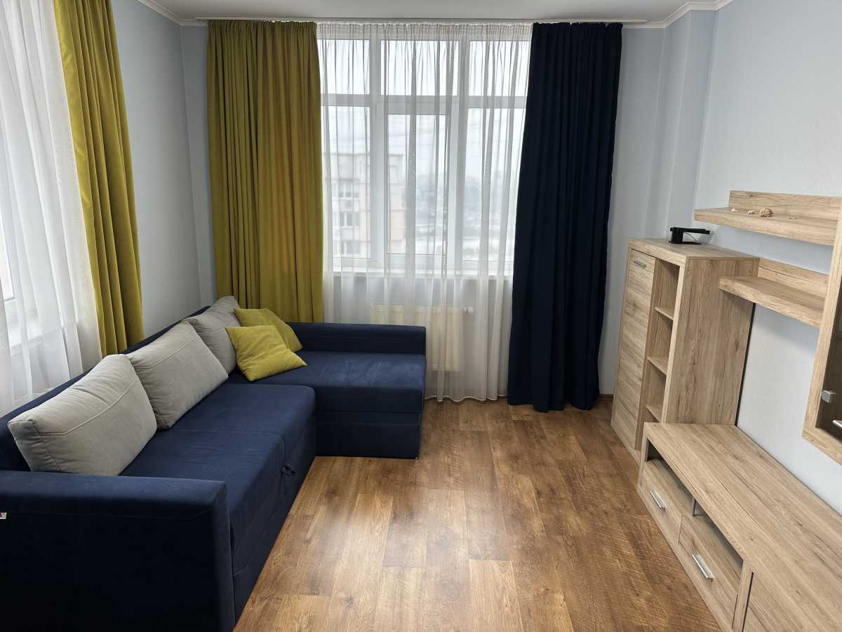 Продажа 3-комнатной квартиры 80 м², Елены Пчилки ул., 3