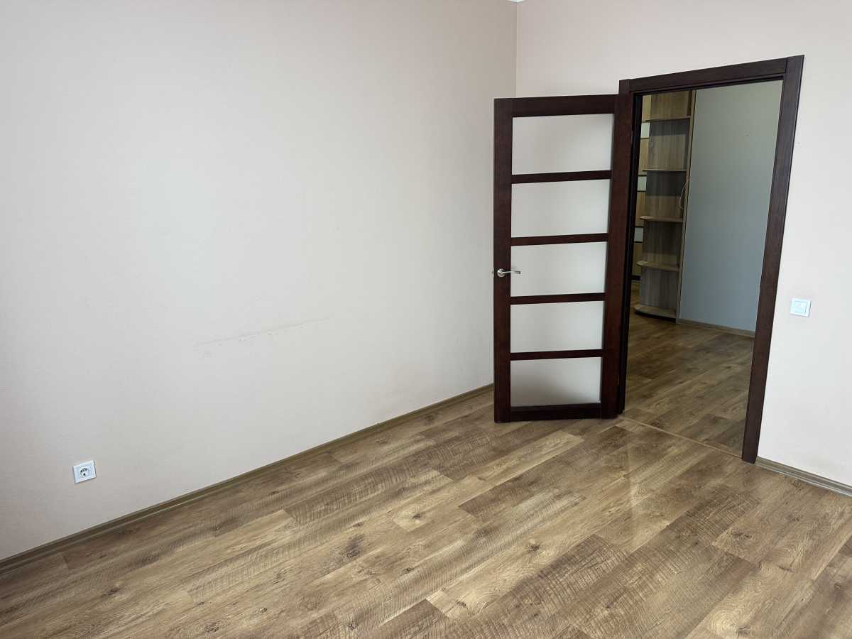 Продажа 3-комнатной квартиры 80 м², Елены Пчилки ул., 3