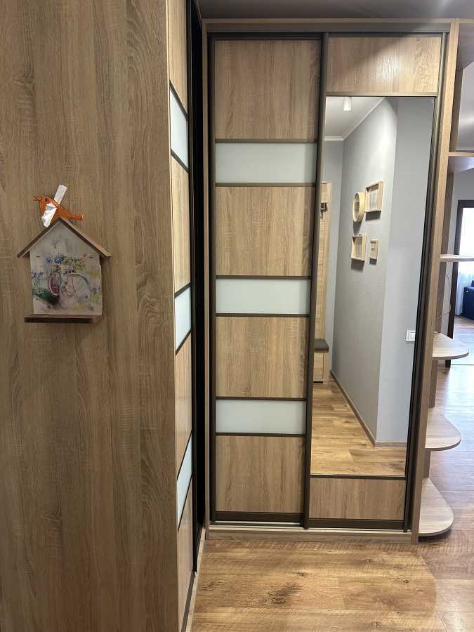 Продажа 3-комнатной квартиры 80 м², Елены Пчилки ул., 3