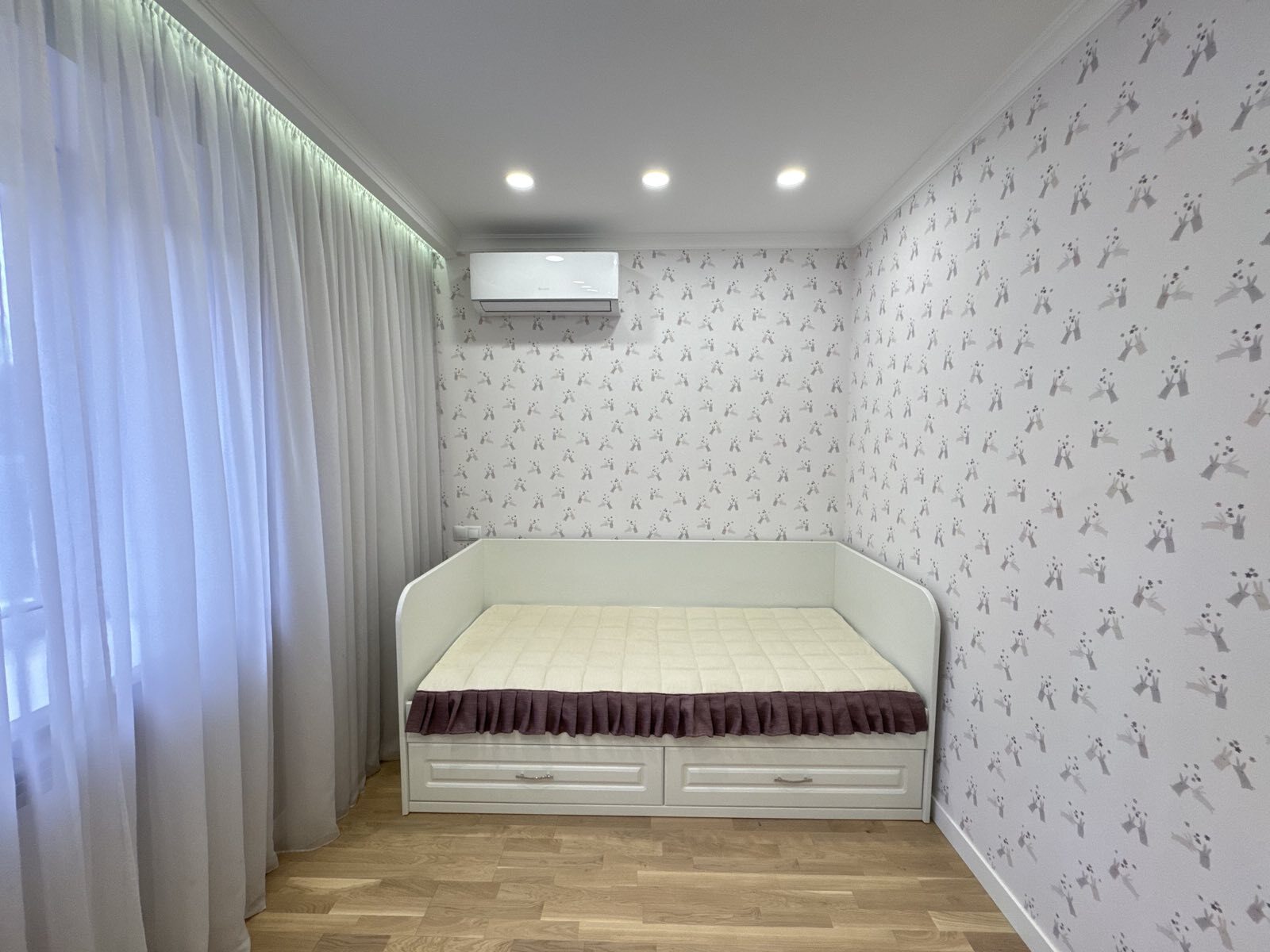 Продажа 3-комнатной квартиры 70 м², Александровская ул.