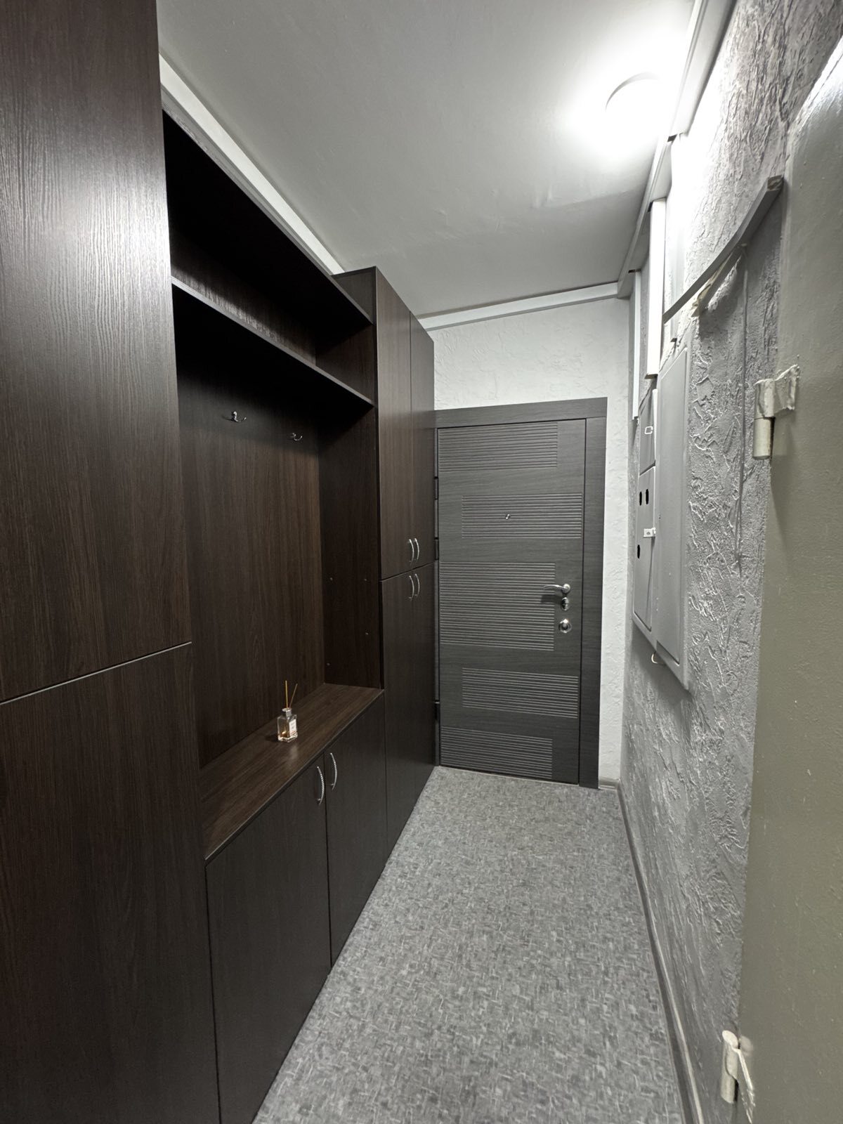 Продажа 3-комнатной квартиры 70 м², Александровская ул.