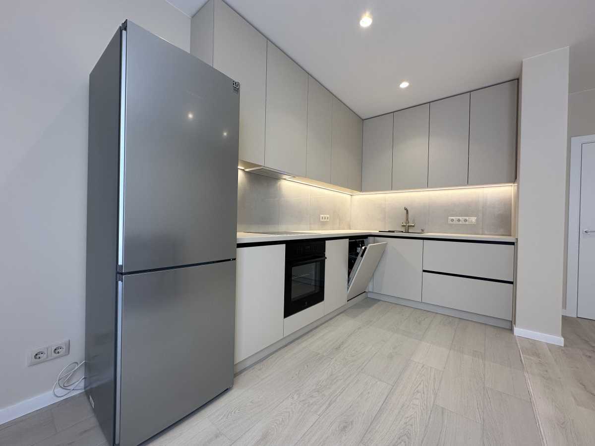 Аренда 2-комнатной квартиры 78 м², Олеся Бабия ул., Бердника, 1в