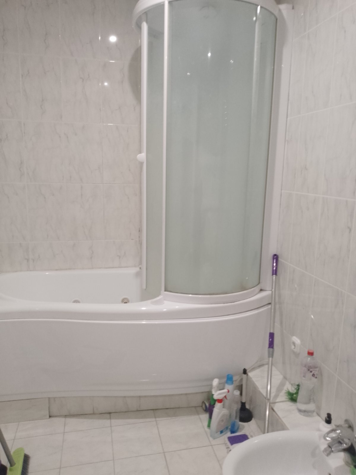 Аренда 3-комнатной квартиры 128 м², Каверина ул.