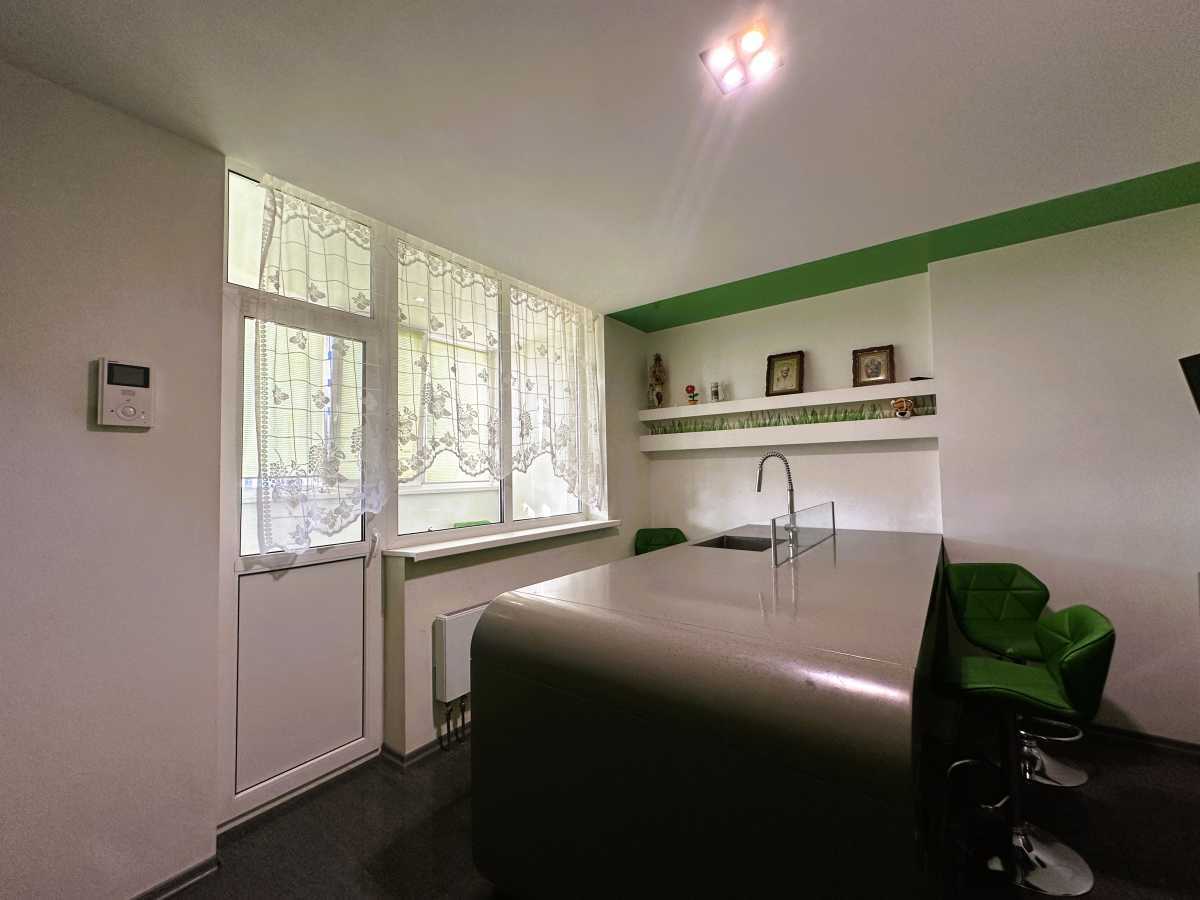 Аренда 2-комнатной квартиры 78 м², Авиаконструктора Игоря Сикорского ул., 1