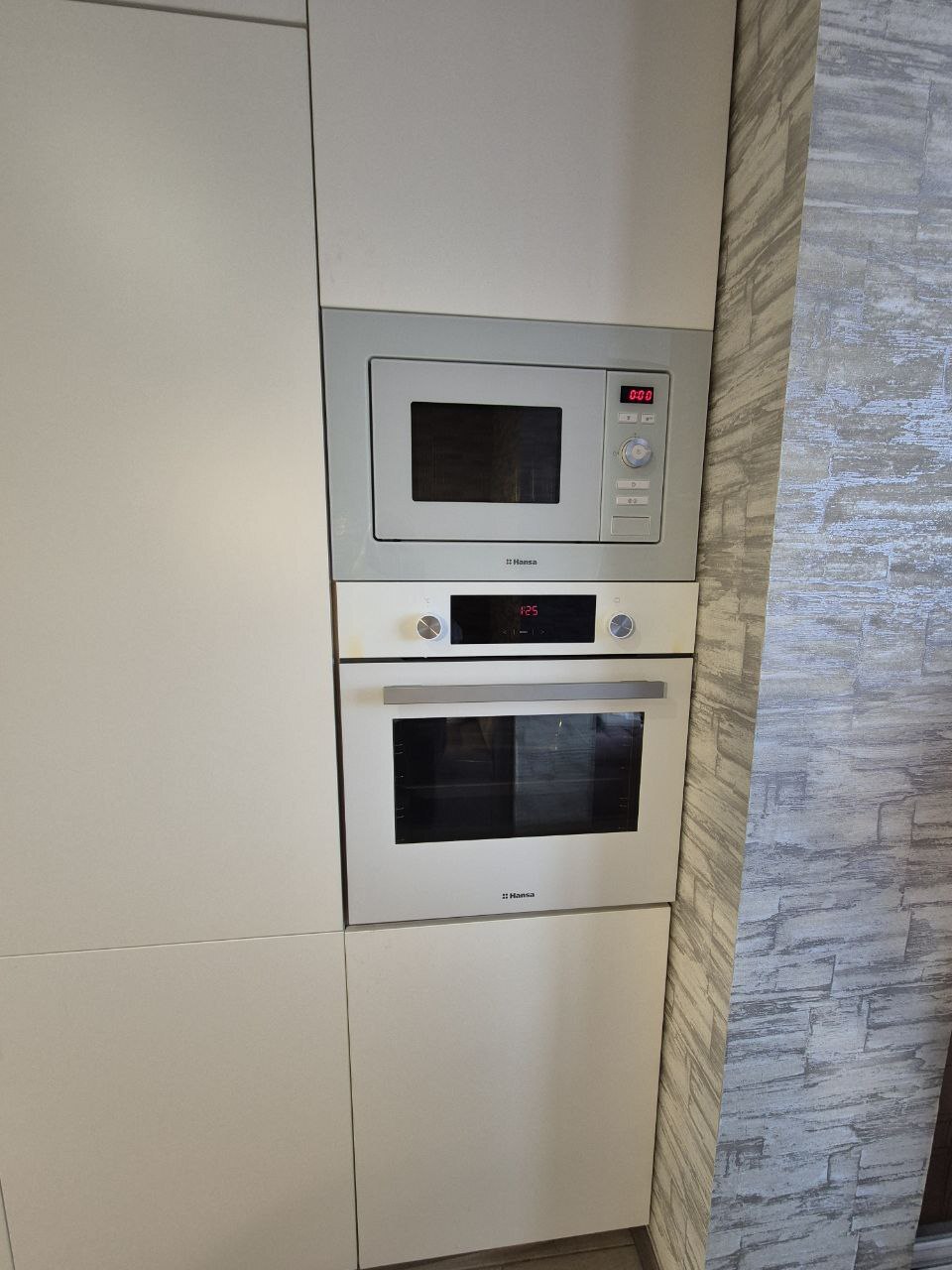 Оренда 1-кімнатної квартири 48 м², Співдружності вул., ул.2