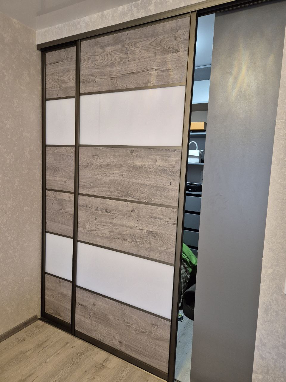 Оренда 1-кімнатної квартири 48 м², Співдружності вул., ул.2