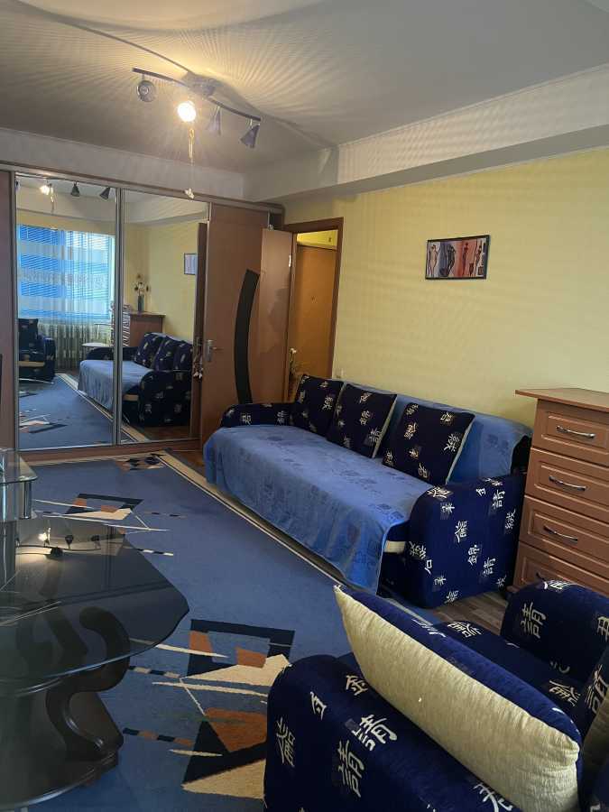 Продажа 1-комнатной квартиры 36 м², Днепровский просп., 8