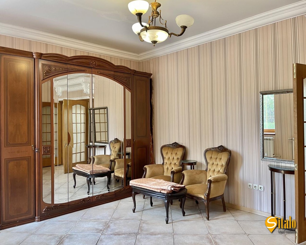 Аренда дома 237 м²