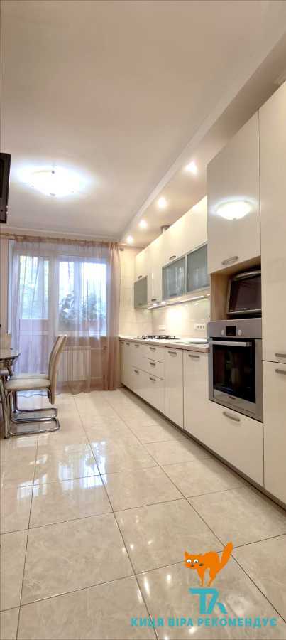Оренда 2-кімнатної квартири 69 м², Олеся Гончара вул., 62