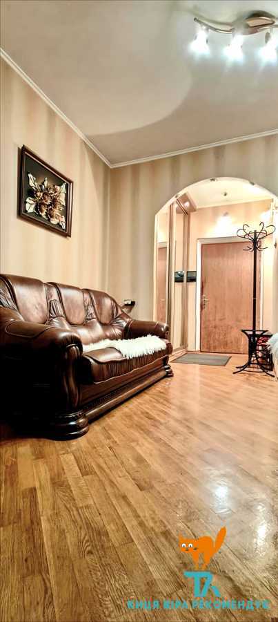 Оренда 2-кімнатної квартири 69 м², Олеся Гончара вул., 62