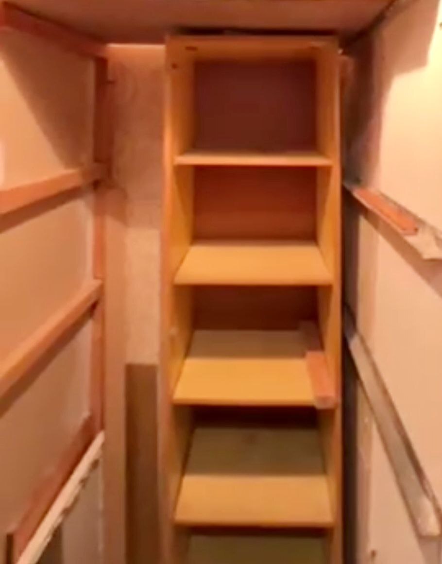 Продажа 2-комнатной квартиры 44 м², Варненская ул.