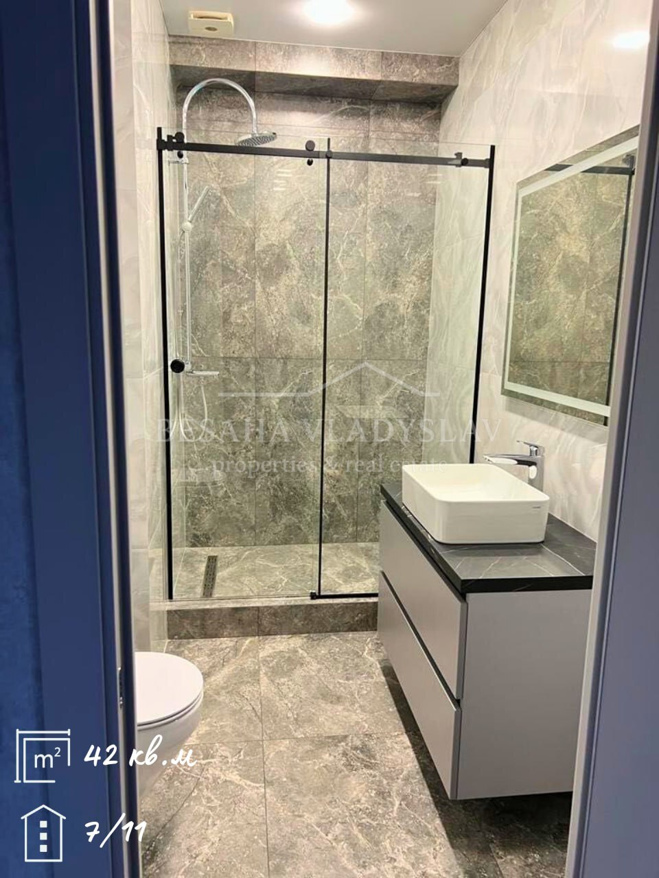 Продажа 2-комнатной квартиры 42 м², Троицкая пл.