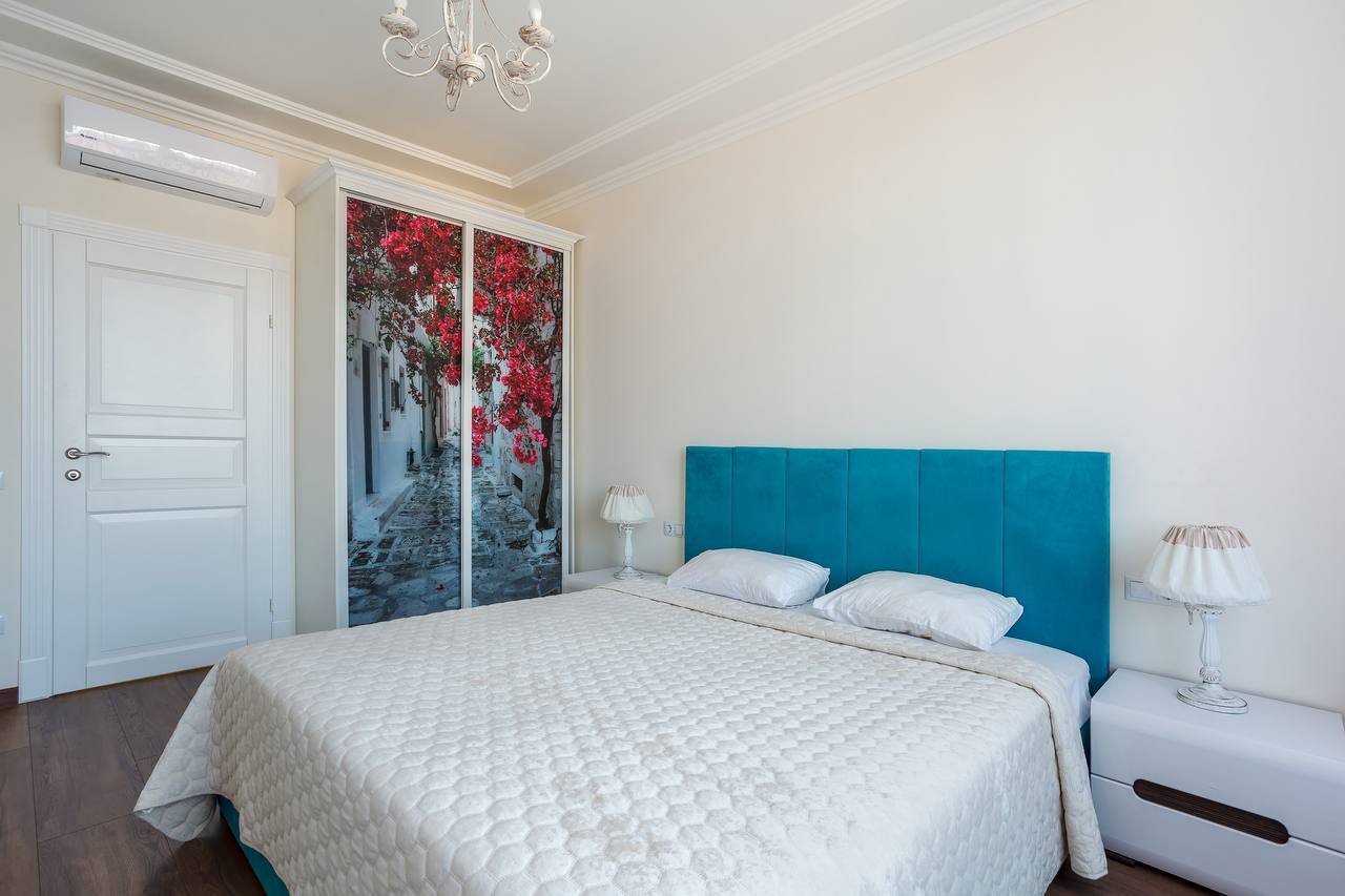 Аренда 2-комнатной квартиры 70 м², Генуэзская ул., 3Г