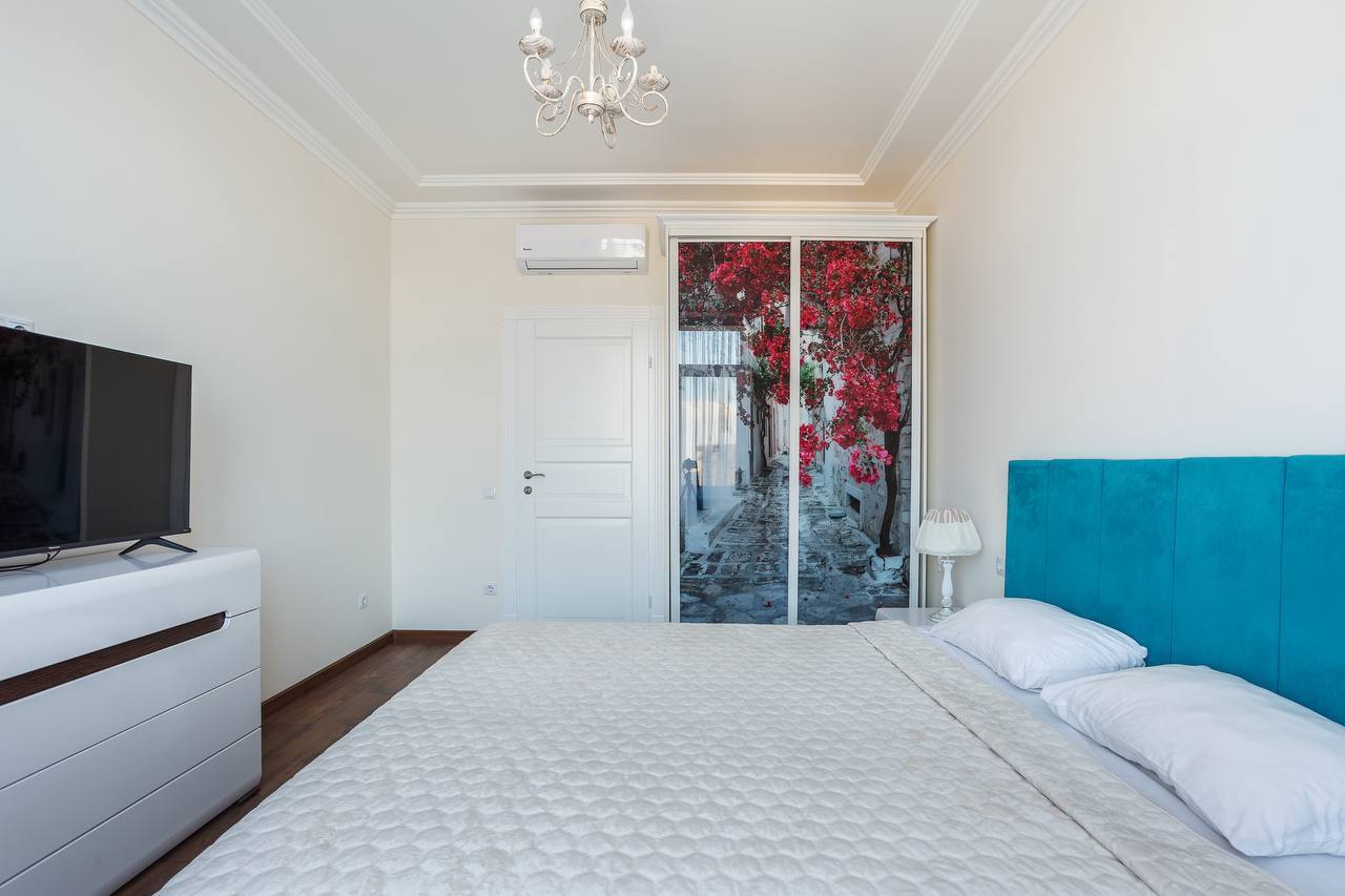 Аренда 2-комнатной квартиры 70 м², Генуэзская ул., 3Г