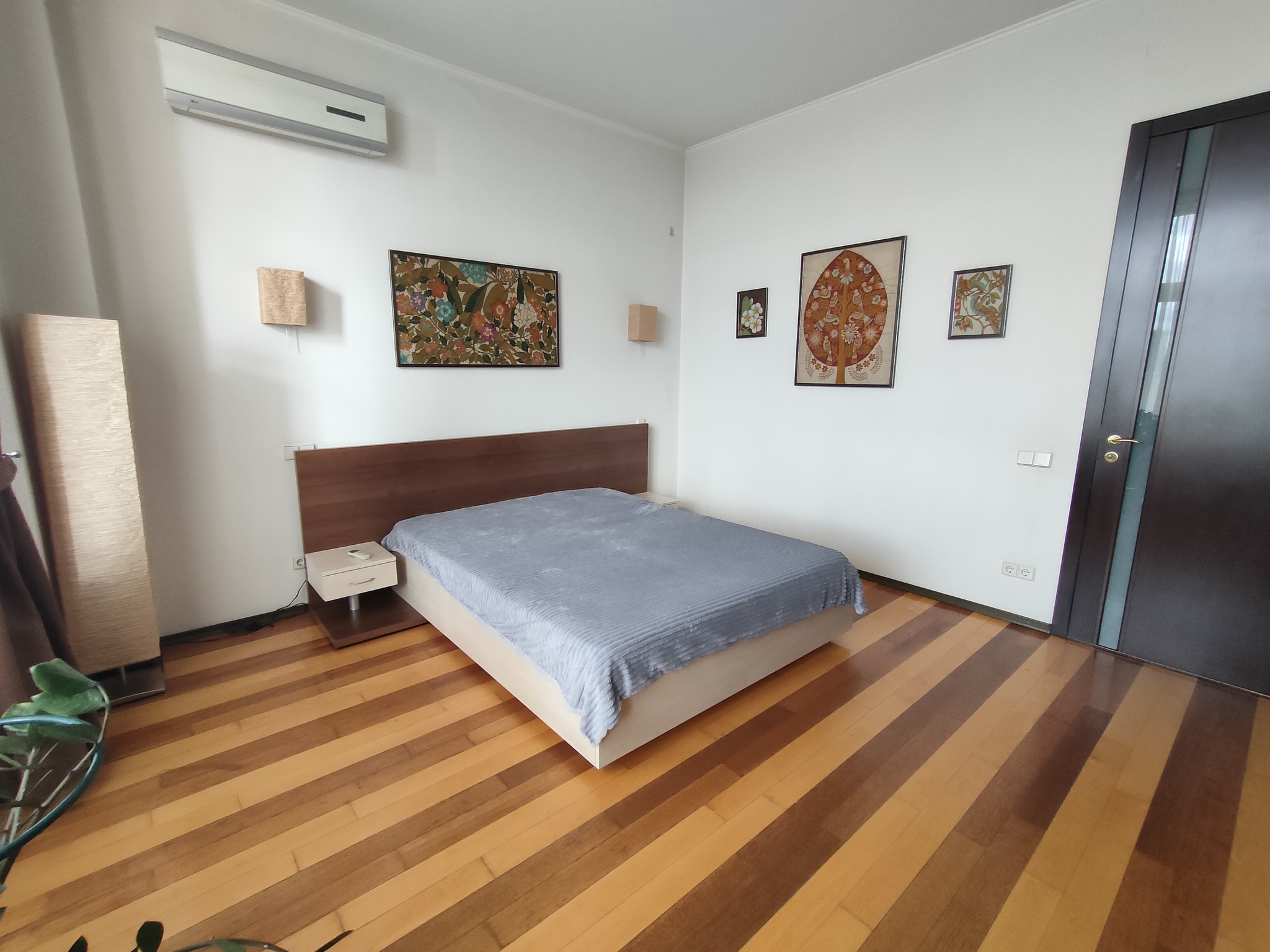 Оренда 3-кімнатної квартири 86 м², Володимирська вул., 49А