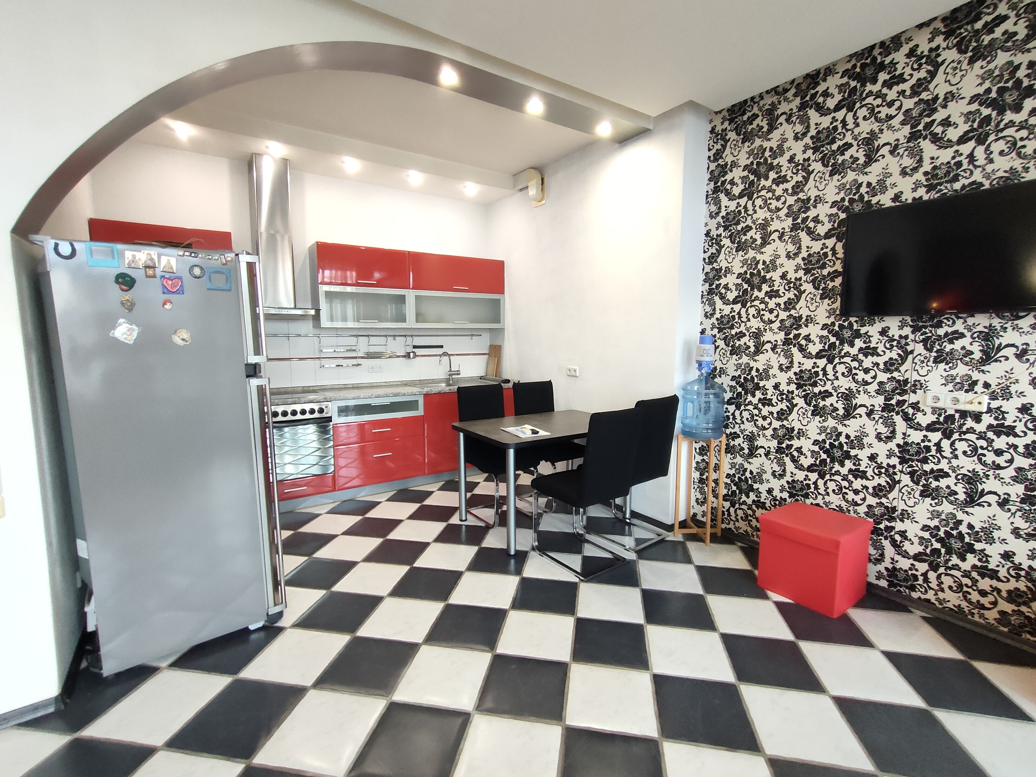 Оренда 3-кімнатної квартири 86 м², Володимирська вул., 49А