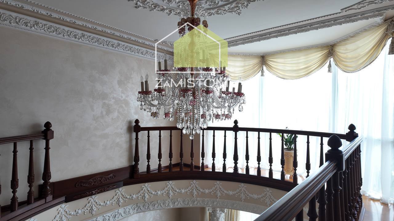 Продажа коттеджа 680 м²