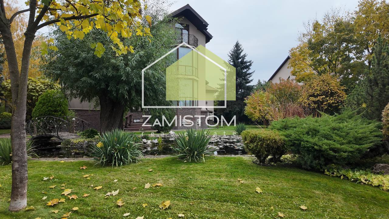 Продажа коттеджа 680 м²