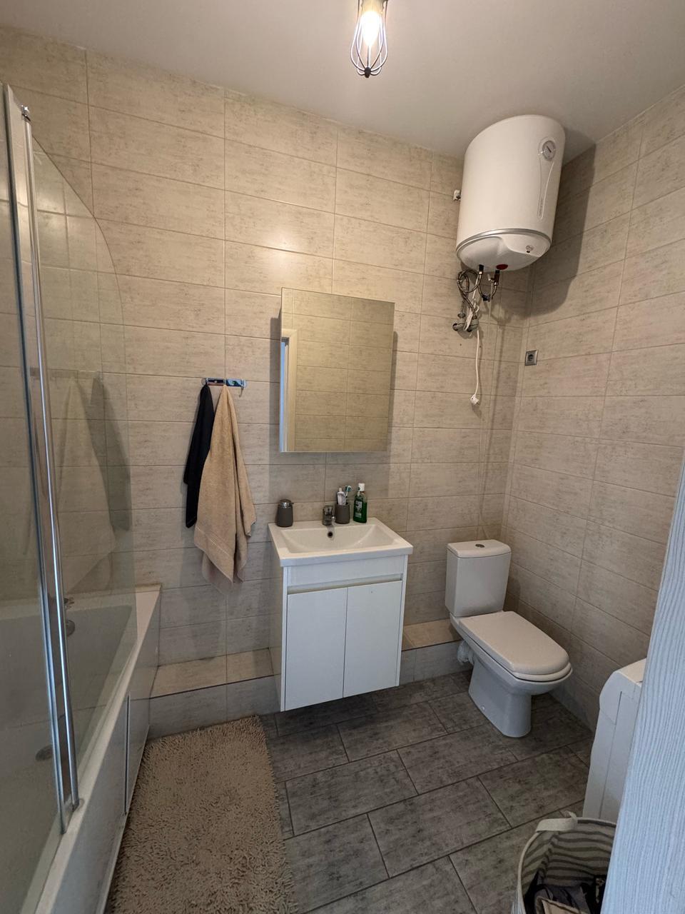 Продажа 1-комнатной квартиры 40 м², Академика Писаржевского ул., 8