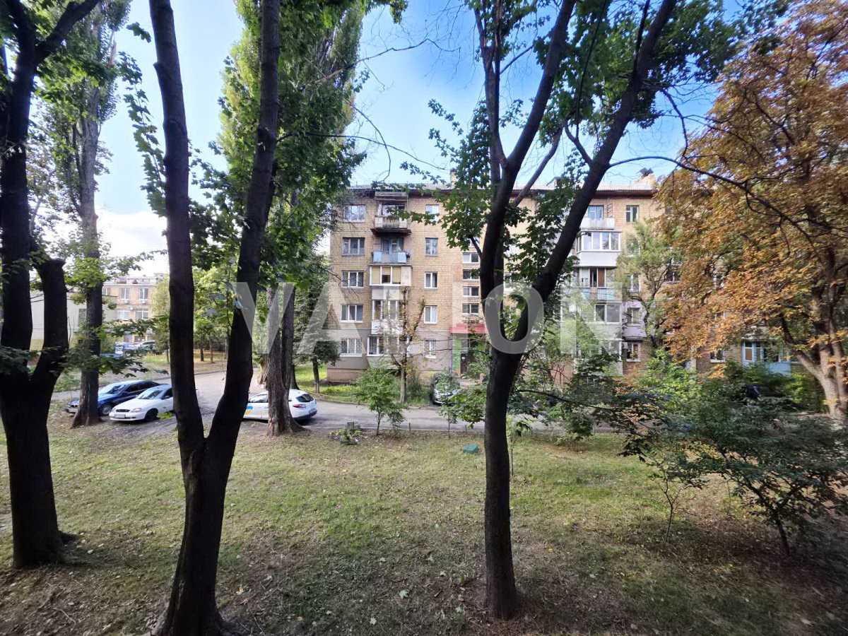 Продажа 2-комнатной квартиры 45.6 м², Литвиненко-Вольгемут ул., 1Б