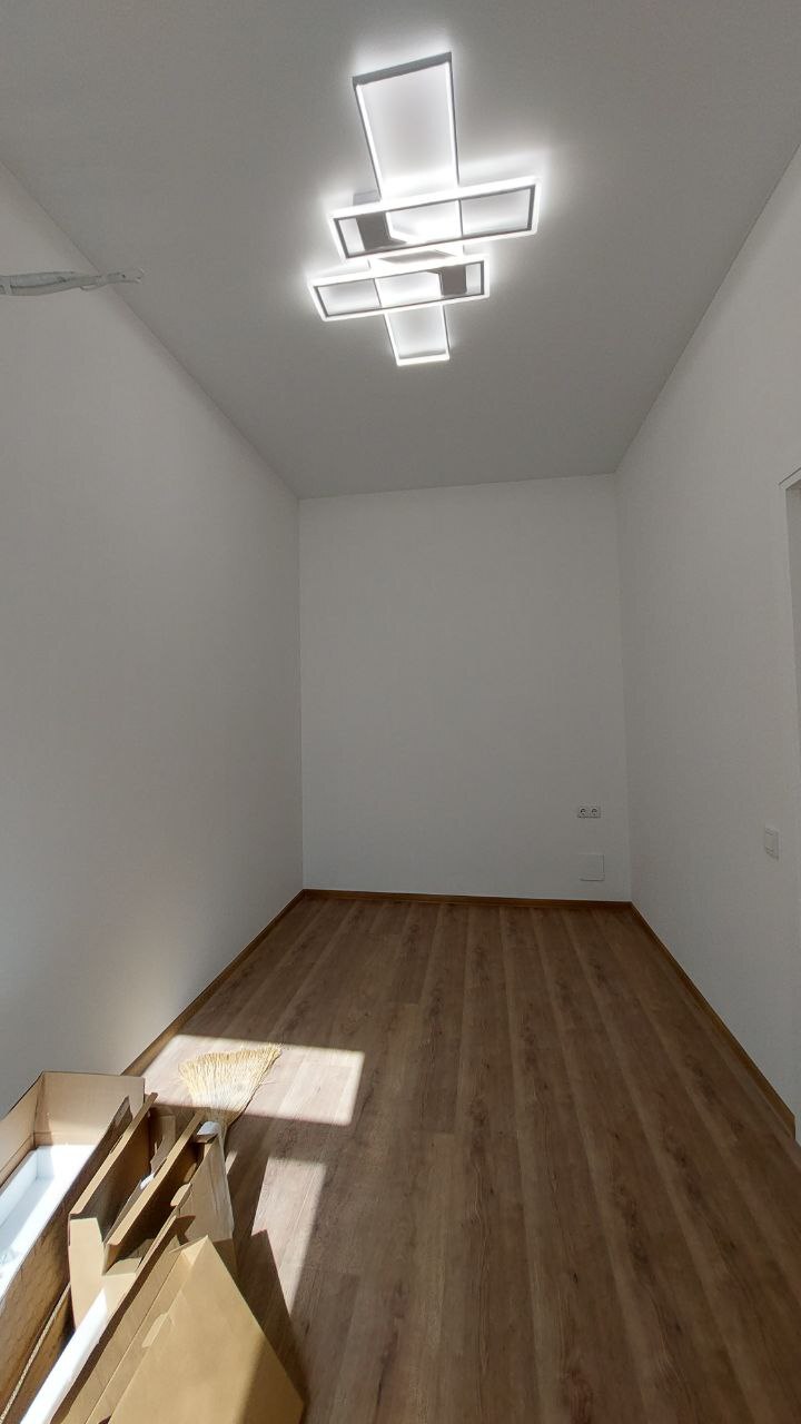Продажа 2-комнатной квартиры 50 м², Дача Ковалевского ул., 95