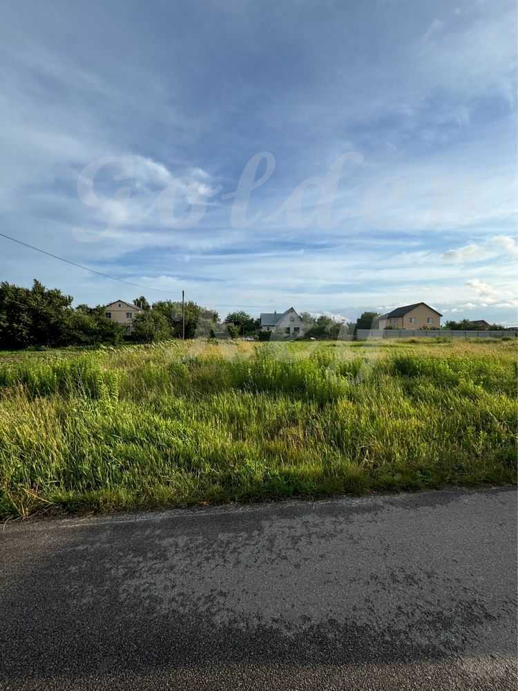 Продаж ділянки під індивідуальне житлове будівництво 12 соток, Сухомлинського вул.