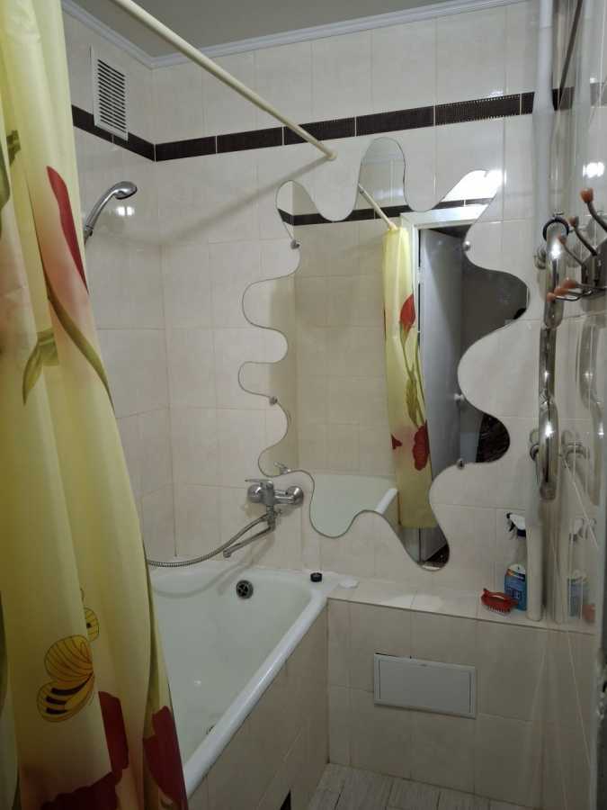 Продаж 2-кімнатної квартири 46 м², Свободи просп., 28