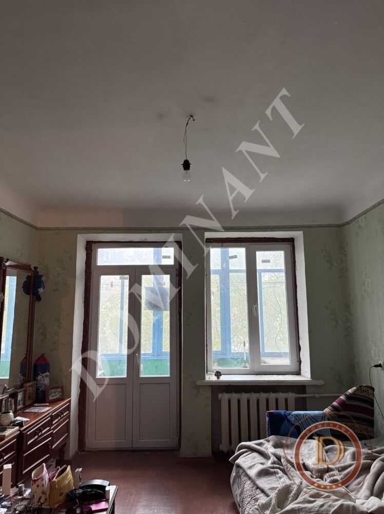 Продаж 2-кімнатної квартири 56 м², Сталеварів вул., 25