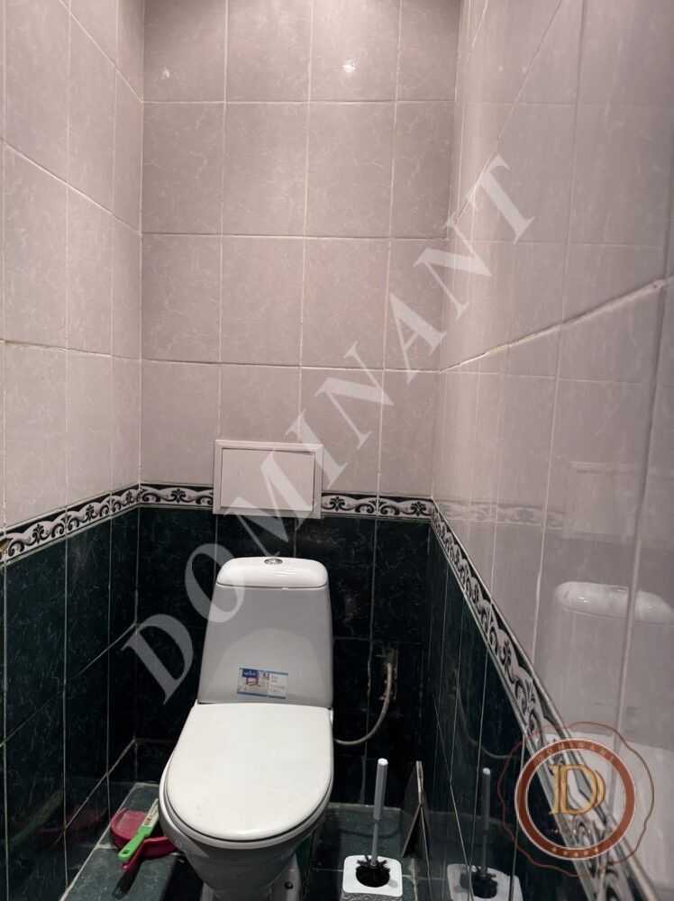 Продаж 2-кімнатної квартири 56 м², Сталеварів вул., 25