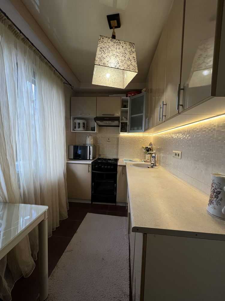 Продаж 2-кімнатної квартири 45 м², Зодчих вул.