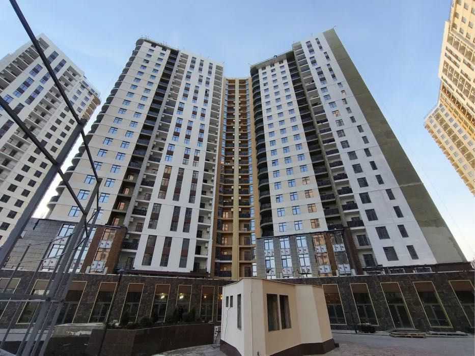 Продаж 1-кімнатної квартири 42.4 м², Краснова вул., 3
