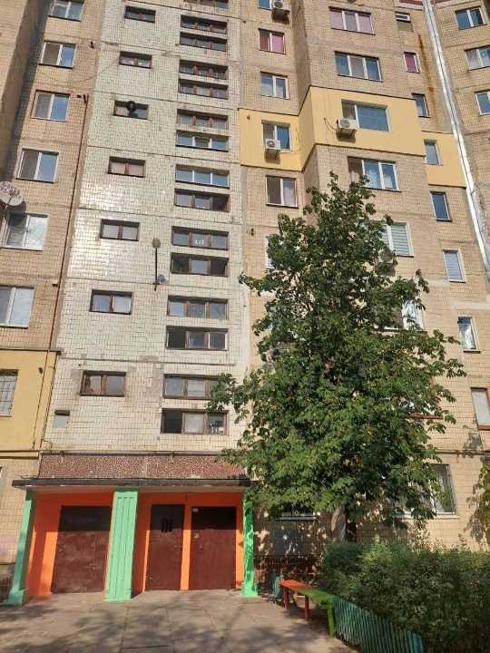 Продажа 1-комнатной квартиры 35 м², Металургів, 52