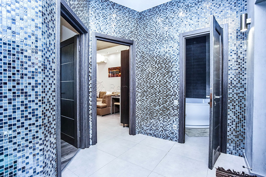 Аренда 2-комнатной квартиры 50 м², Греческая ул., 1А