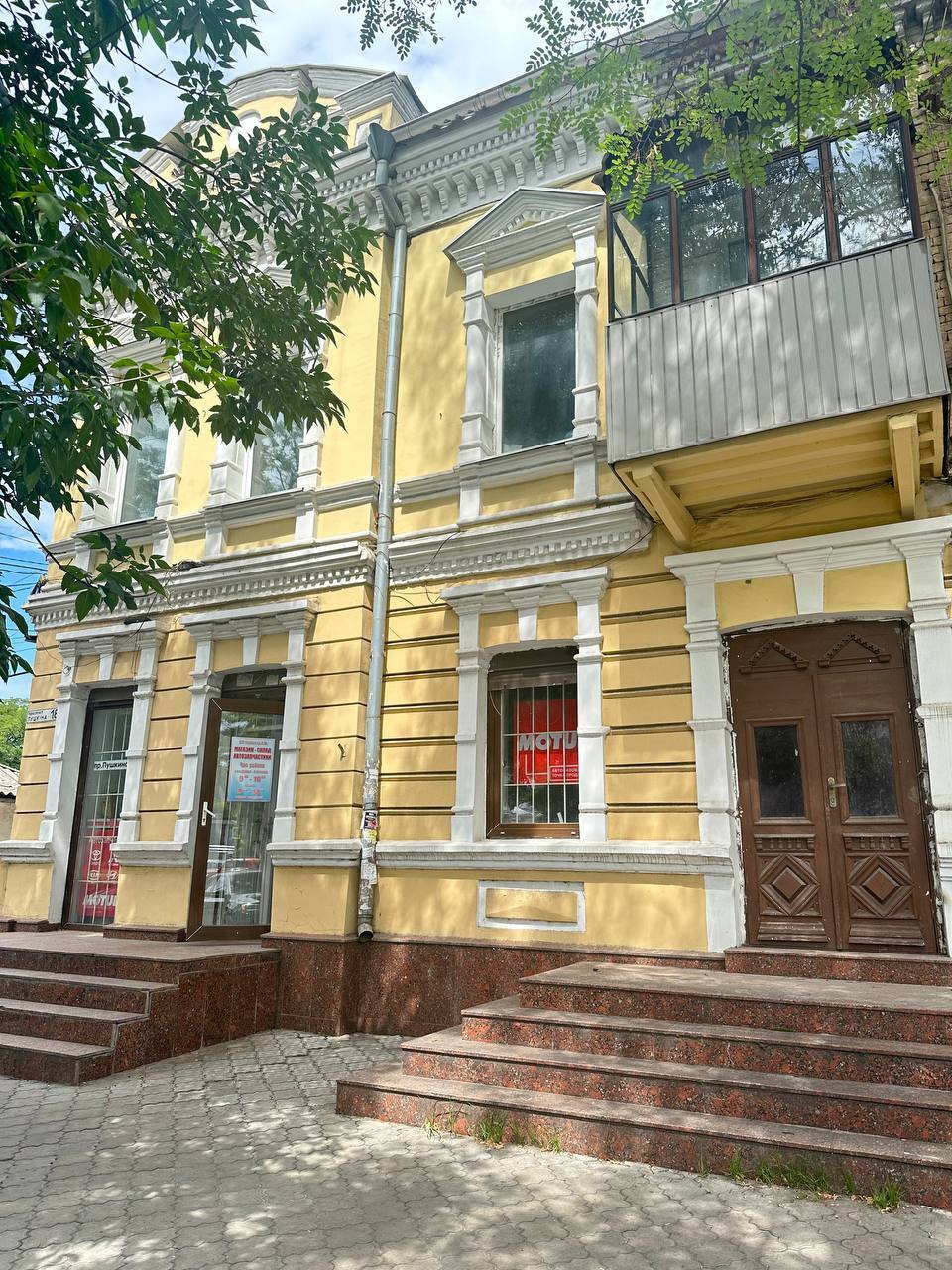 Оренда комерції 110 м², Філософська вул., 32