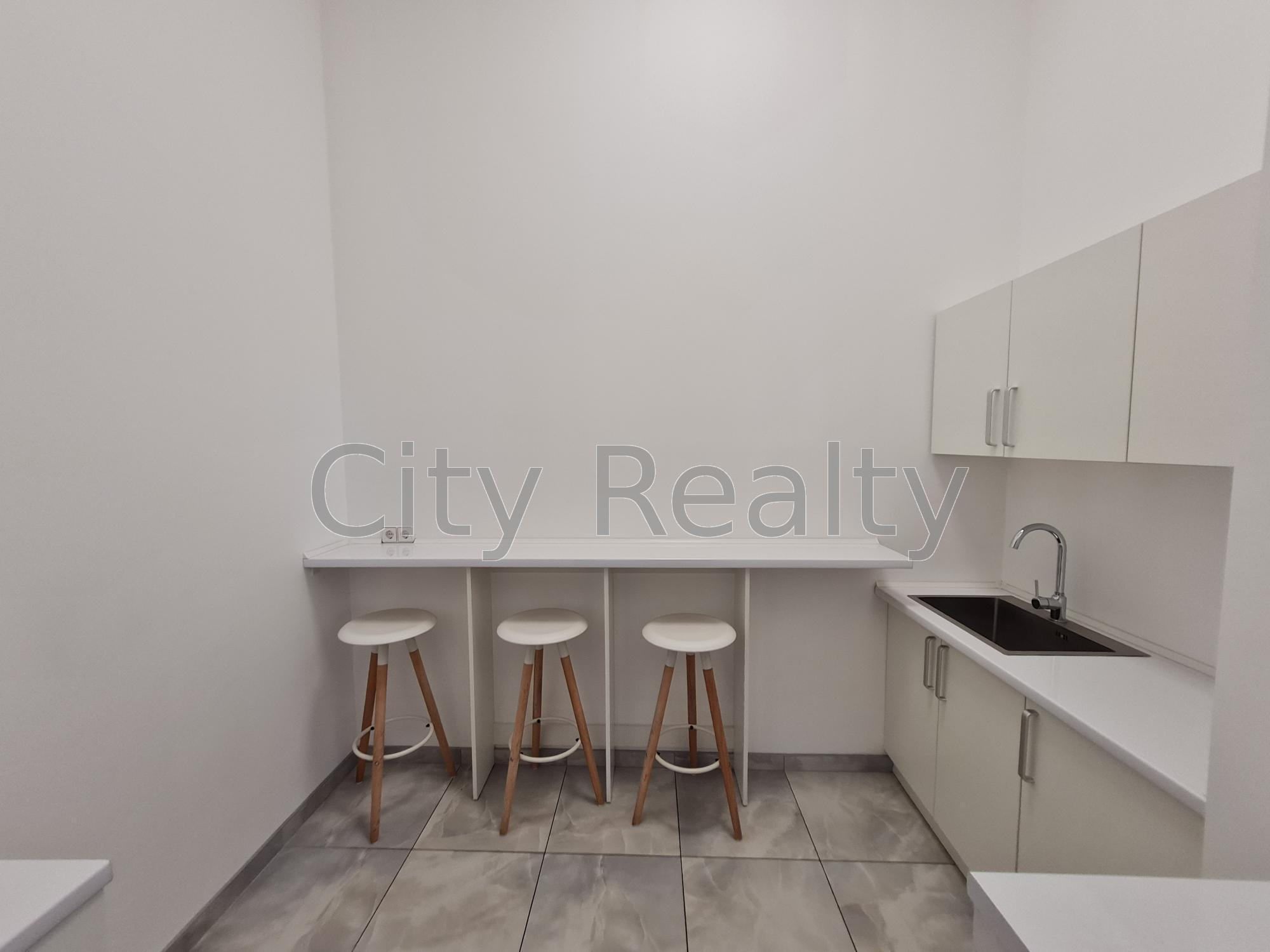 Аренда офиса 1390 м², Елены Телиги ул., 6