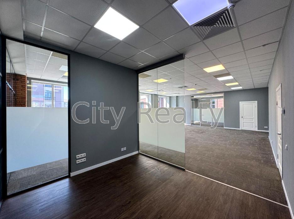 Аренда офиса 353.3 м², Елены Телиги ул., 6