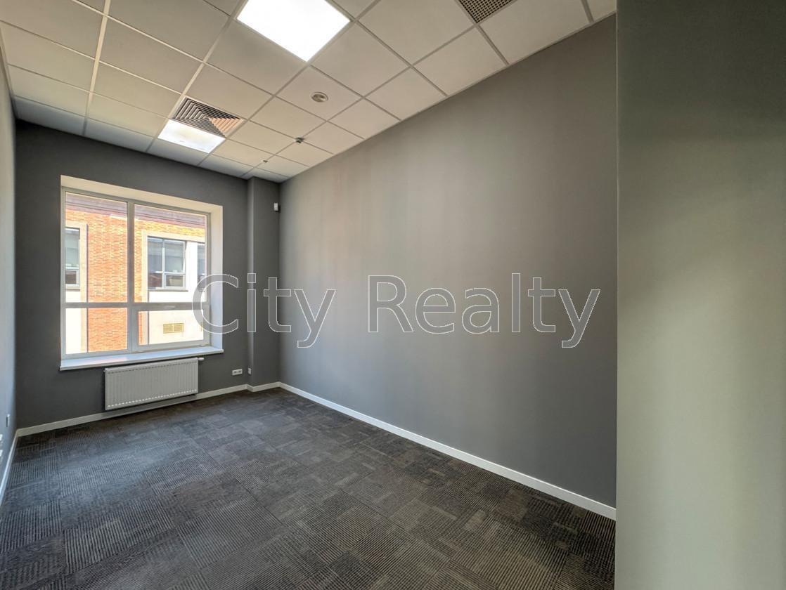 Аренда офиса 353.3 м², Елены Телиги ул., 6