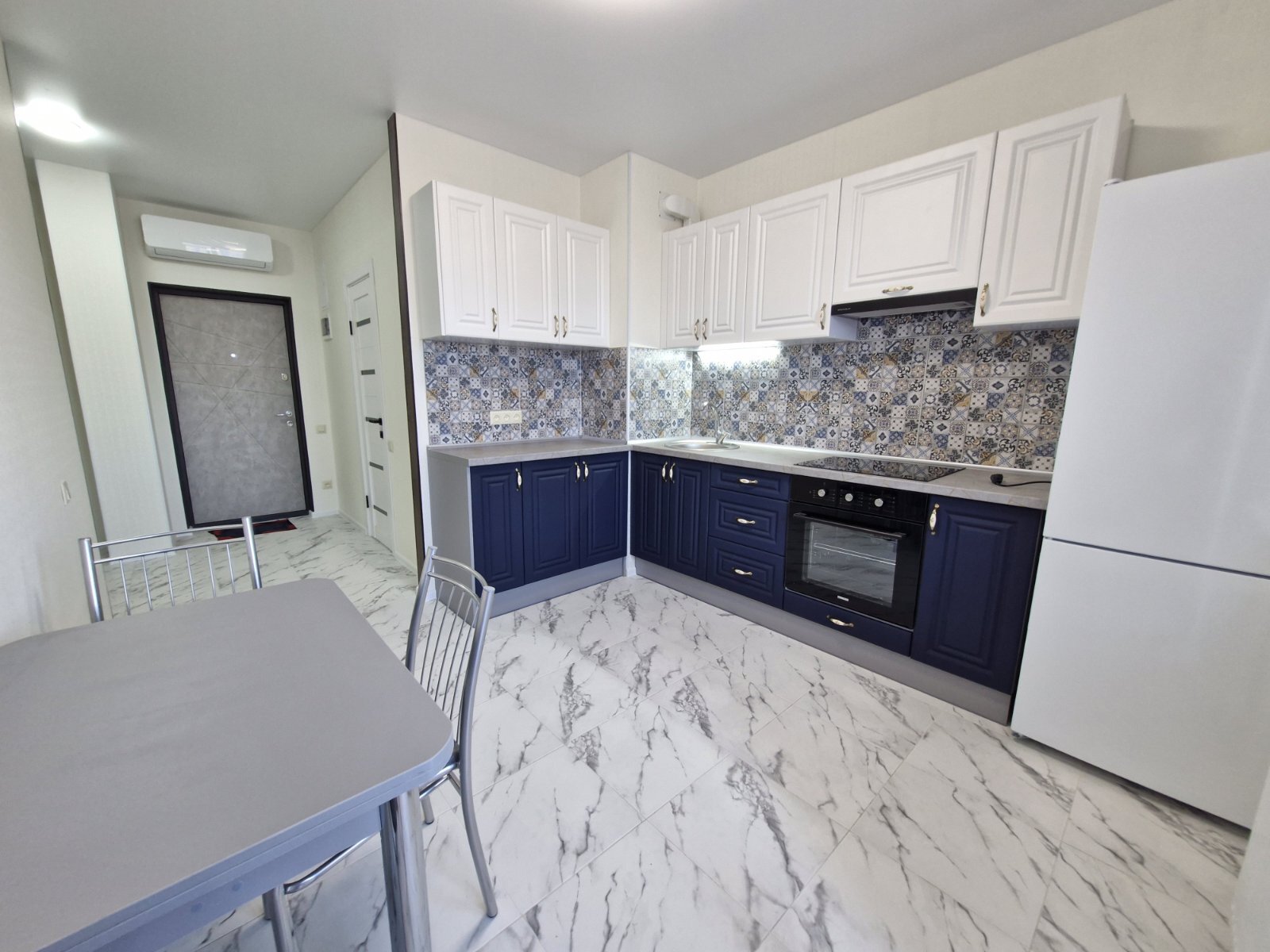 Продаж 1-кімнатної квартири 41 м², Гранітна вул.