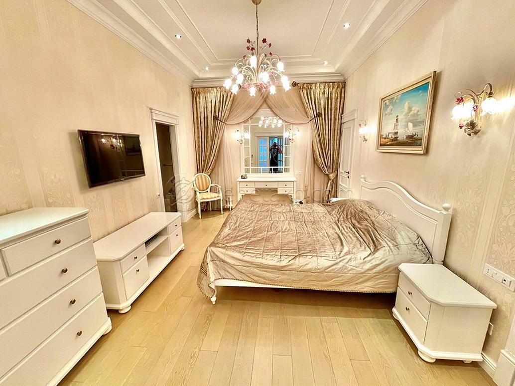 Аренда 3-комнатной квартиры 150 м², Гагаринское Плато ул., 5/3